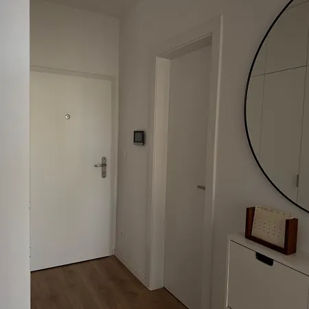Chic & Cozy Near Nivy Station With Free Garage Parking Bratislava