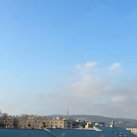 Chic & Cozy Near Nivy Station * ブラチスラヴァ