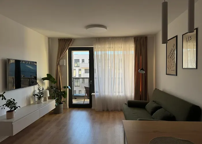 Chic & Cozy Near Nivy Station